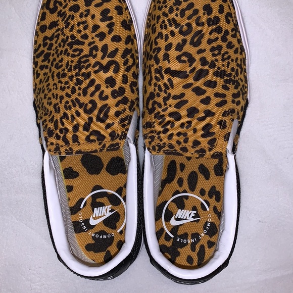 NIKE cheetah slip on sneakers - Picture 3 of 6